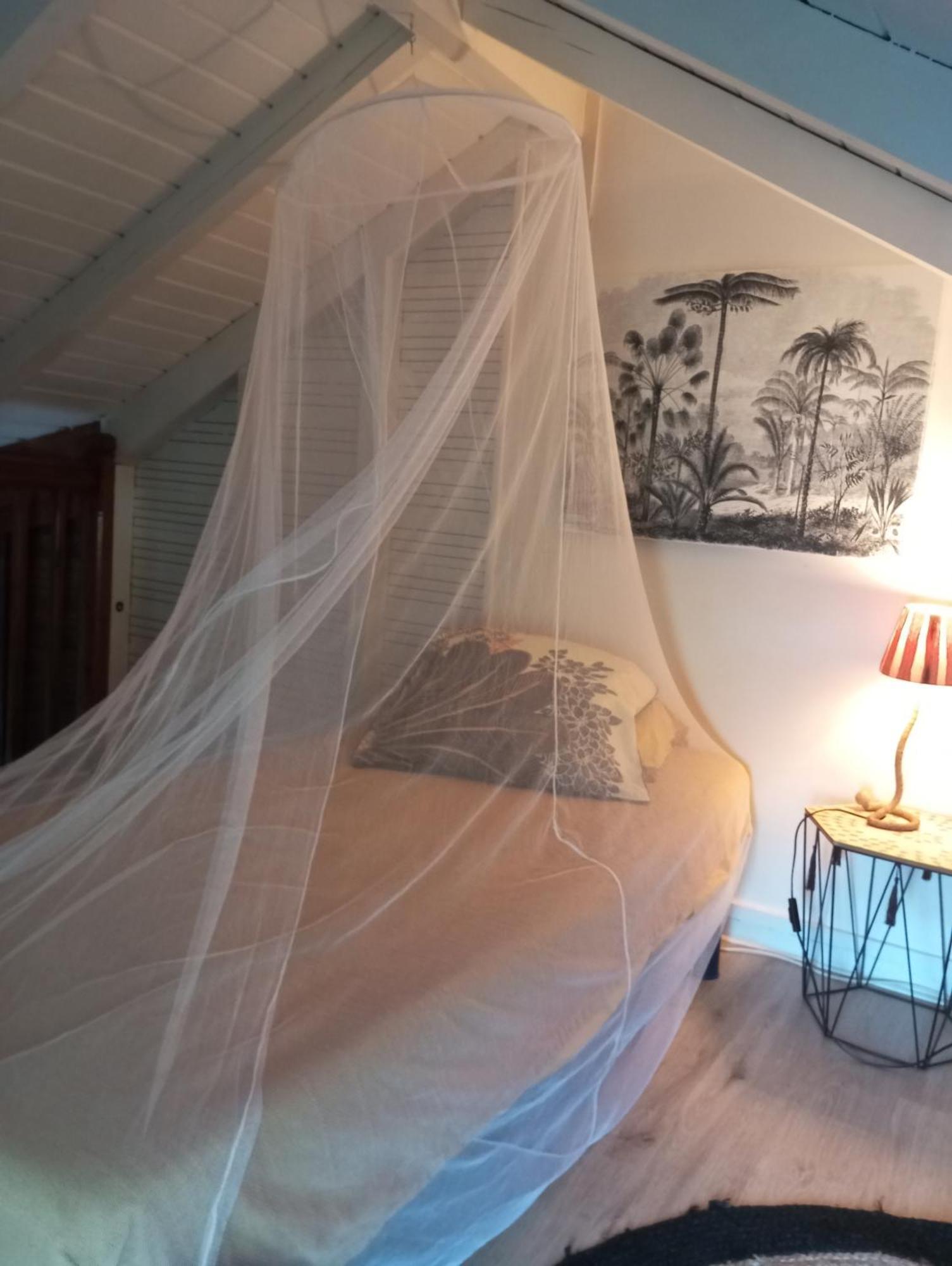 Bungalow Broceliande เลอโกซิเยร์ ภายนอก รูปภาพ